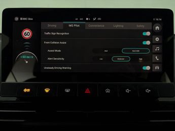 MG Mg4 51kWh SE (170 ps) - BLUETOOTH - DRIVING MODES - SPEED LIMIT RECO