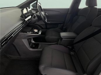 MG Mg4 51kWh SE (170 ps) - BLUETOOTH - DRIVING MODES - SPEED LIMIT RECO