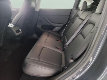 Tesla Model Y (Dual Motor) Long Range 4WDE (384 bhp) - KEYLESS ENTRY - 360 CAM