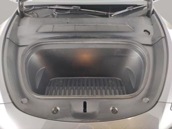 Tesla Model Y (Dual Motor) Long Range 4WDE (384 bhp) - KEYLESS ENTRY - 360 CAM