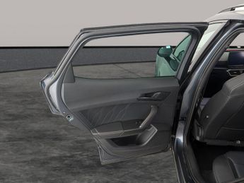 Cupra Formentor 1.4 eHybrid 12.8kWh V2 Plug-in DSG (204 ps) - LED - REVERSE CAM 