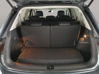 Volkswagen Tiguan Allspace 2.0 TDI SEL DSG (150 ps) - KEYLESS ENTRY - LED - 7 SEATS