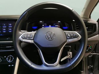 Volkswagen Taigo 1.0 TSI Life DSG (110 ps) - ACTIVE LANE ASSIST - LED - SAT NAV