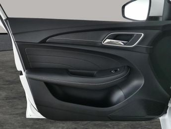 MG Mg5 61.1kWh Excite Long Range (156 ps) - REVERSE CAM - NAV - BLUETOO