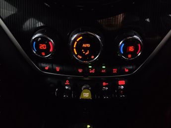 Mini Countryman 1.5 10kWh Cooper SE Exclusive Plug-in ALL4 (222 ps) - NAV - CARP