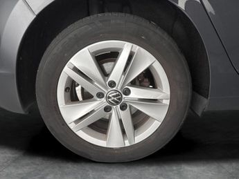 Volkswagen Golf 1.5 eTSI MHEV Life DSG (150 ps) - KEYLESS START - CLIMATE CONTRO