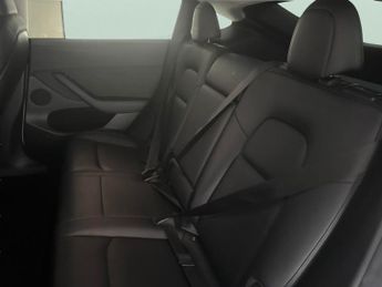 Tesla Model Y (Dual Motor) Long Range 4WDE (384 bhp) - HEATED STEERING - WIFI