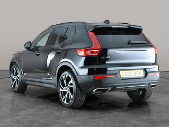 Volvo XC40 1.5h T5 Twin Engine Recharge 10.7kWh R-Design Pro Plug-in (262 p