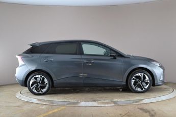 MG Mg4 64kWh Trophy Long Range (203 ps) - HEATED SEATS - HEATED STEERIN