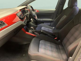 Volkswagen Polo 2.0 TSI GTI DSG (207 ps) - ADAPTIVE CHASSIS CONTROL (ACC) - DIGI