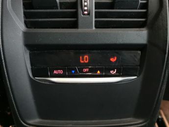 BMW 3 Series 2.0 330e 12kWh M Sport Pro Edition Touring Plug-in xDrive (292 p