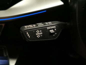 Audi A3 1.0 TFSI 30 S line Sportback S Tronic (110 ps) - LANE DEPARTURE