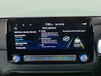 Hyundai Kona 64kWh Ultimate (10.5kW Charger) (204 ps) - ACTIVE LANE ASSIST