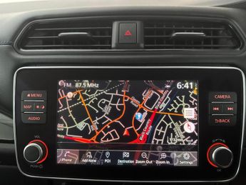 Nissan Leaf 39kWh Tekna (150 ps) - LED - NAV - LANE DEPARTURE