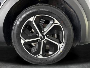 Kia Niro 1.6h GDi 2 DCT (139 bhp) - WIFI - BLUETOOTH - DRIVING MODES