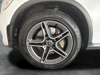 Mercedes-Benz GLC 2.0 GLC300h MHEV AMG Line Coupe G-Tronic+ 4MATIC (272 ps) - HEAT