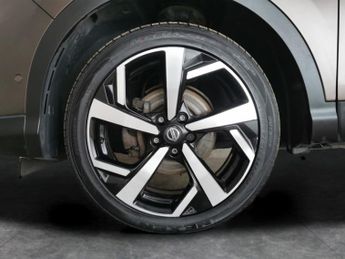 Nissan Qashqai 1.3 DIG-T Tekna DCT (160 ps) - REVERSE CAM - NAV - LANE DEPARTUR