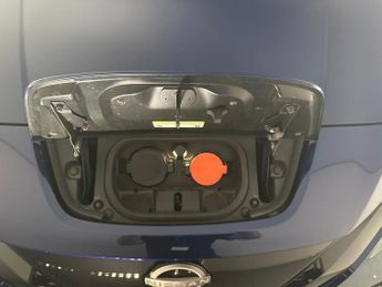 Nissan Leaf 39kWh N-Connecta (150 ps) - INTELLIGENT LANE INTERVENTION - LANE