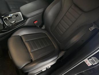 BMW iX3 80kWh M Sport (286 ps) - DRIVING ASSISTANT - PARK ASSIST - REVER