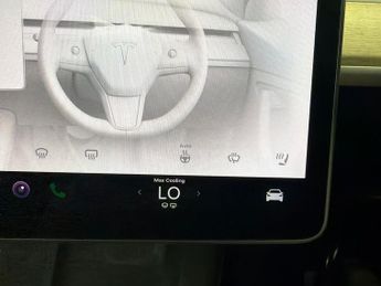 Tesla Model Y SUV RWD (346 ps) KEYLESS ENTRY - REV CAM - BLIND SPOT ASSIST - S