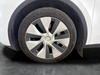 Tesla Model Y SUV RWD (346 ps) KEYLESS ENTRY - REV CAM - BLIND SPOT ASSIST - S