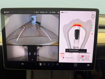 Tesla Model Y SUV RWD (346 ps) KEYLESS ENTRY - REV CAM - BLIND SPOT ASSIST - S