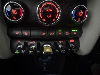 Mini Electric Hatch Cooper SE 32.6kWh Level 3 (184 ps) - PAN ROOF - HK AUDIO