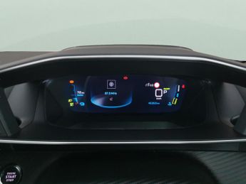 Peugeot E-2008 50kWh GT (136 ps) - LED - REVERSE CAM - NAV