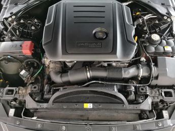 Jaguar XE 2.0 D180 R-Dynamic S (180 ps) - LANE DEPARTURE  - WIFI - ELECTRI