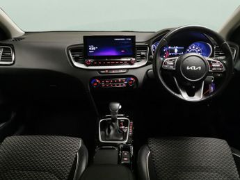 Kia Ceed 1.5 T-GDi 3 Sportswagon DCT (158 bhp) - NAV - BLUETOOTH - HALF L