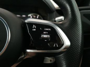 Jaguar XE 2.0 D180 R-Dynamic S (180 ps) - LANE DEPARTURE  - WIFI - ELECTRI