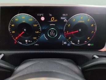 Mercedes-Benz CLA 1.3 CLA180 AMG Line Night Edition (Premium Plus) Coupe 7G-DCT (1