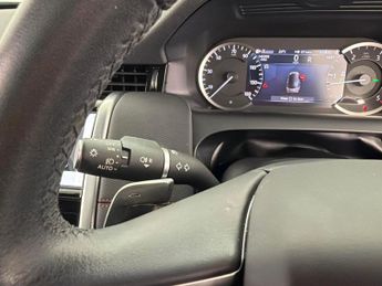 Land Rover Discovery Sport 2.0 D200 MHEV Urban Edition 4WD (204 ps) - 20IN ALLOYS - KEYLESS