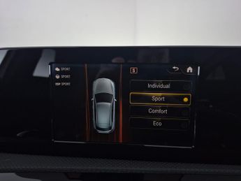 Mercedes-Benz A Class 1.3 A200 AMG Line 7G-DCT (163 ps) - LED - REVERSE CAM - NAV