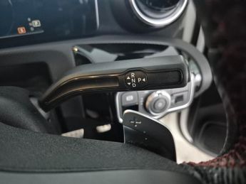 Mercedes-Benz A Class 1.3 A200 AMG Line 7G-DCT (163 ps) - LED - REVERSE CAM - NAV