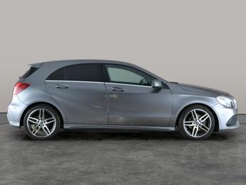 Mercedes-Benz A Class 1.6 A180 AMG Line (Premium) 7G-DCT (122 ps) - REVERSE CAM - HEAT