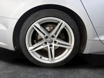 Audi A5 2.0 TDI S line Sportback S Tronic quattro (190 ps) - LED - NAV