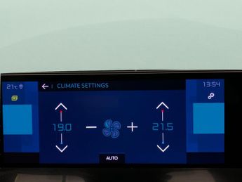 Citroen e-C4 50kWh Sense (7.4kW Charger) (136 ps) CRUISE CONTROL - CLOTH LEAT