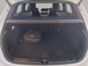 Mercedes-Benz EQA EQA 350 66.5kWh AMG Line (Premium) 4MATIC (292 ps) - REVERSE CAM