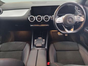 Mercedes-Benz EQA EQA 350 66.5kWh AMG Line (Premium) 4MATIC (292 ps) - REVERSE CAM