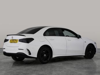 Mercedes-Benz A Class 1.3 A250e 15.6kWh AMG Line (Executive) Plug-in 8G-DCT (218 ps) -