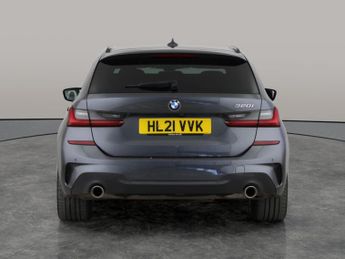 BMW 3 Series 2.0 320i M Sport Touring (184 ps) - ADAPTIVE LIGHTS - NAV