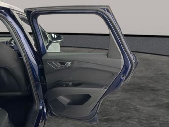 Audi Q4 E-tron 50 Sport quattro 82kWh (299 ps) ADAPTIVE CRUISE - REV CAM - LED 