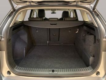 Skoda Enyaq iV 62kWh 60 (DC120kW) (179 ps) - NAV - WIFI - BLUETOOTH