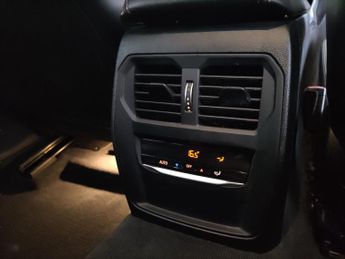 BMW 3 Series 2.0 330e 12kWh M Sport Touring Plug-in (292 ps) - REVERSE CAM
