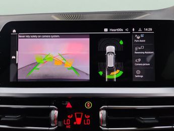 BMW 3 Series 2.0 330e 12kWh M Sport Touring Plug-in (292 ps) - REVERSE CAM