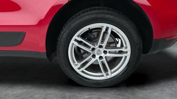 Porsche Macan 2.0T PDK 4WD (245 ps) - ISOFIX - ELECTRONIC HAND BRAKE - ELECTRI