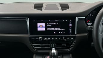 Porsche Macan 2.0T PDK 4WD (245 ps) - ISOFIX - ELECTRONIC HAND BRAKE - ELECTRI