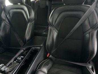 Volvo V90 2.0 D4 R-Design (190 ps) - B PILLAR VENTILATION - LANE DEPARTURE