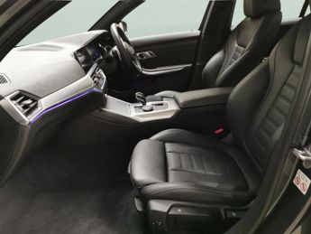 BMW 3 Series 2.0 330e 12kWh M Sport Plug-in (292 ps) - HEATED STEERING - TECH